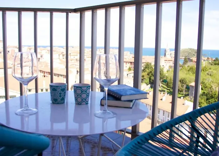 Apartamento Piso En Lekeitio, Costa Vasca, Bizkaia. Lekeitio