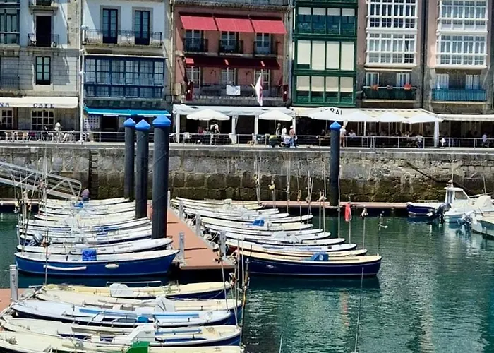 Apartamento Piso En Lekeitio, Costa Vasca, Bizkaia.